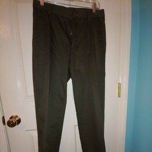 IZOD slacks green